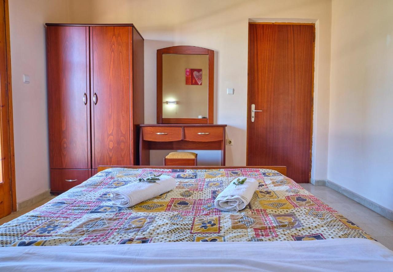 Theodora Apartments Agios Stefanos Corfu Agios Stefanos Avliotes  Extérieur photo