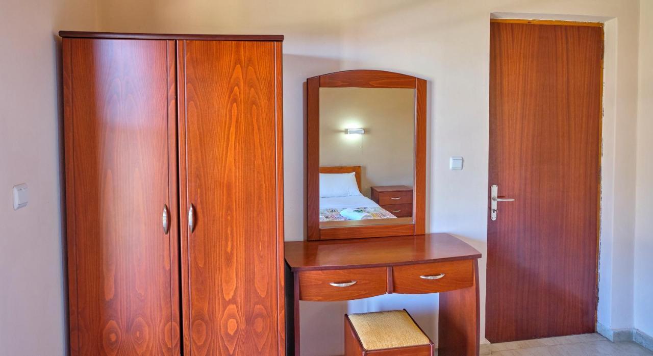 Theodora Apartments Agios Stefanos Corfu Agios Stefanos Avliotes  Extérieur photo