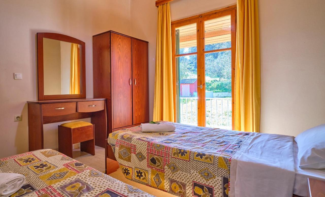 Theodora Apartments Agios Stefanos Corfu Agios Stefanos Avliotes  Extérieur photo